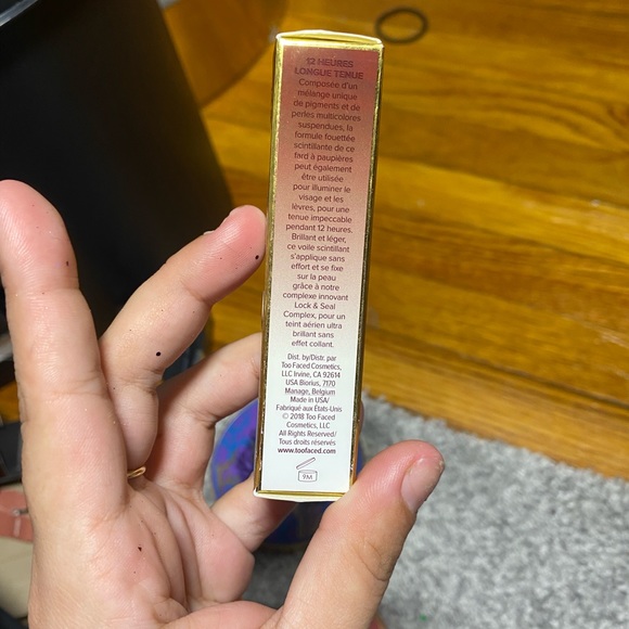 Too faced Crystal Whips Shimmering Eyeshadow Veil - Picture 7 of 7